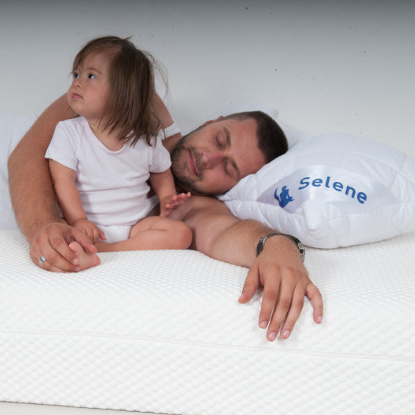 Jaka twardość materaca dla dziecka? Pomagamy wybrać odpowiednią!