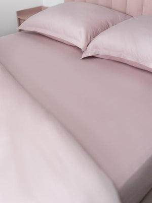 Prześcieradło KIMO z gumką różowe