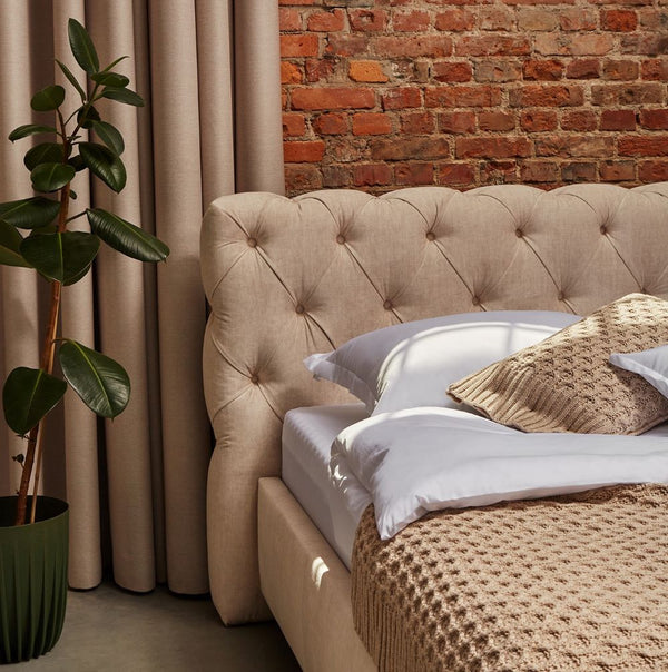 Łóżko tapicerowane Selene Premium Chesterfield