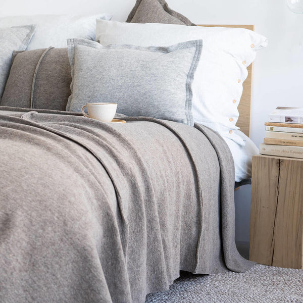 Poszewka Moyha Pięknie Prosta Jasno Szara