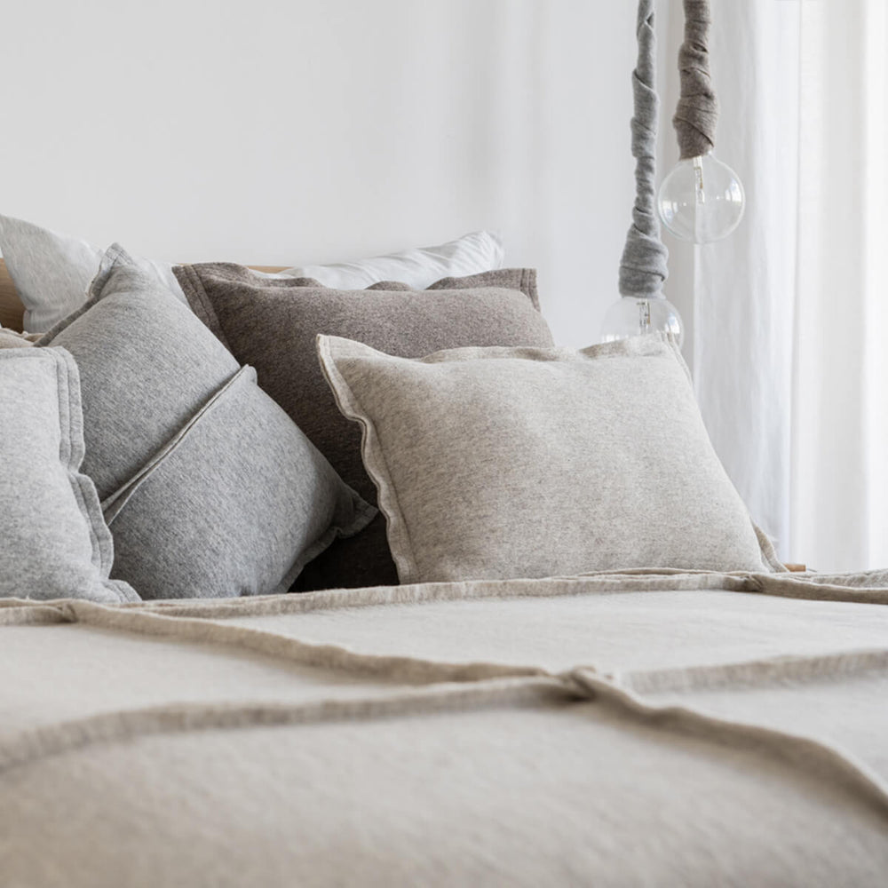 Poszewka Moyha Pięknie Prosta Kremowa